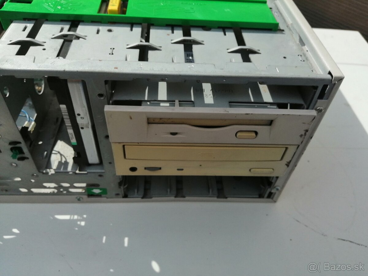 RETRO počítač Pentium