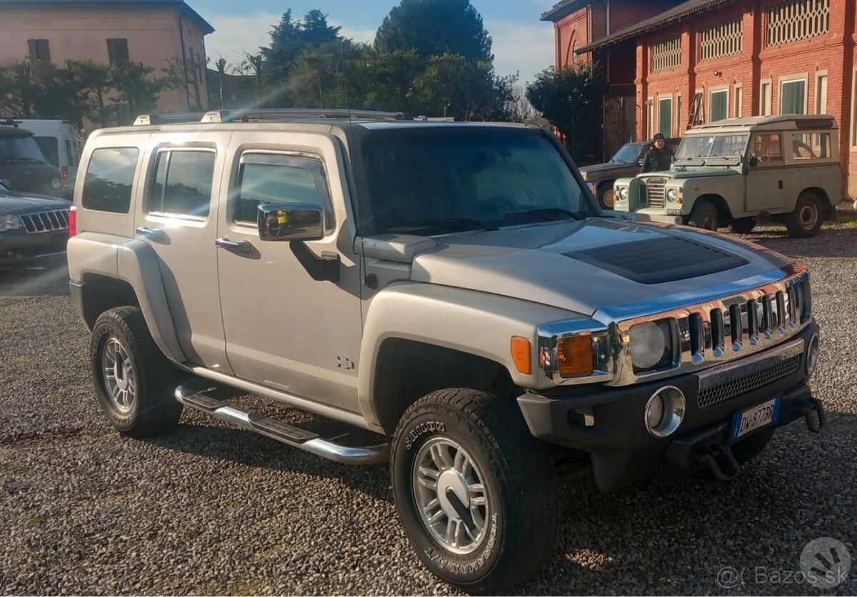 Hummer H3