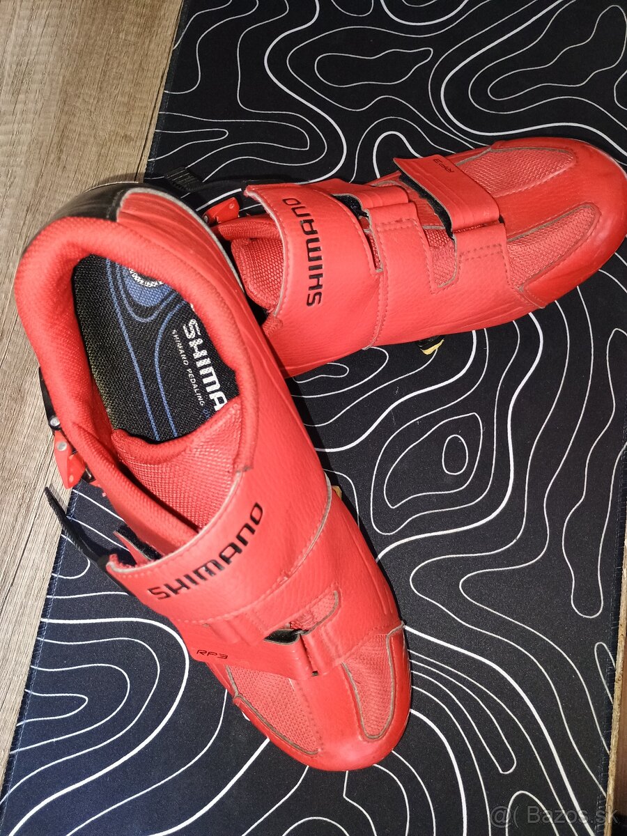 Cyklistické tretry Shimano