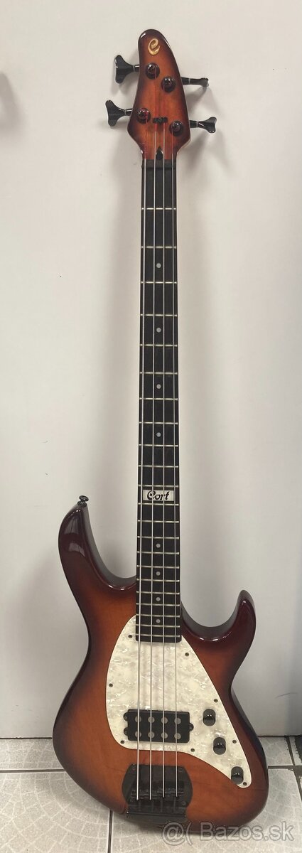 Basgitara Cort G Series GB44