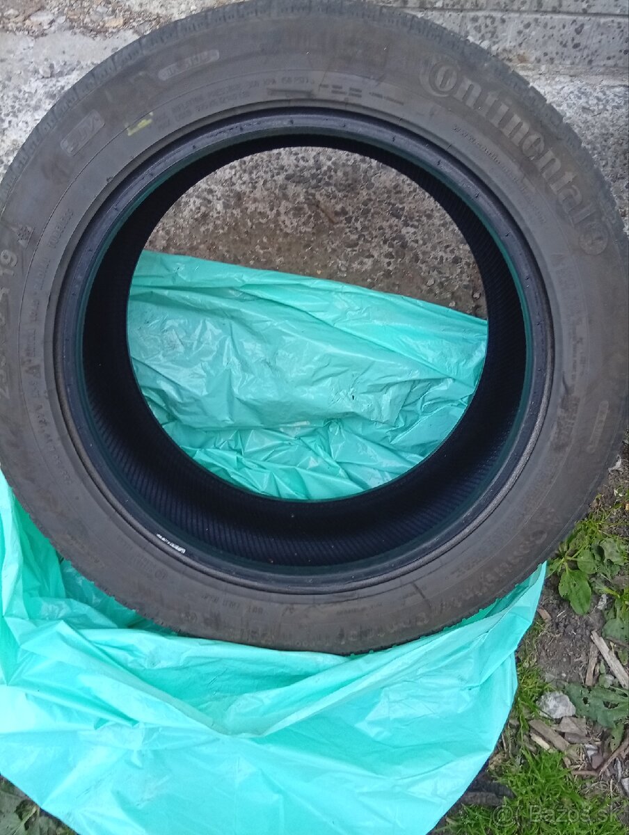 Zimné pneumatiky 255/50 R19