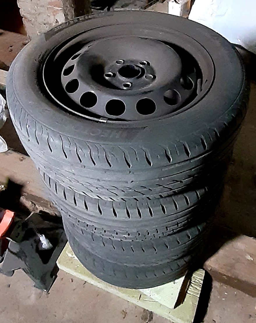 R16 + VW KRYTKY
