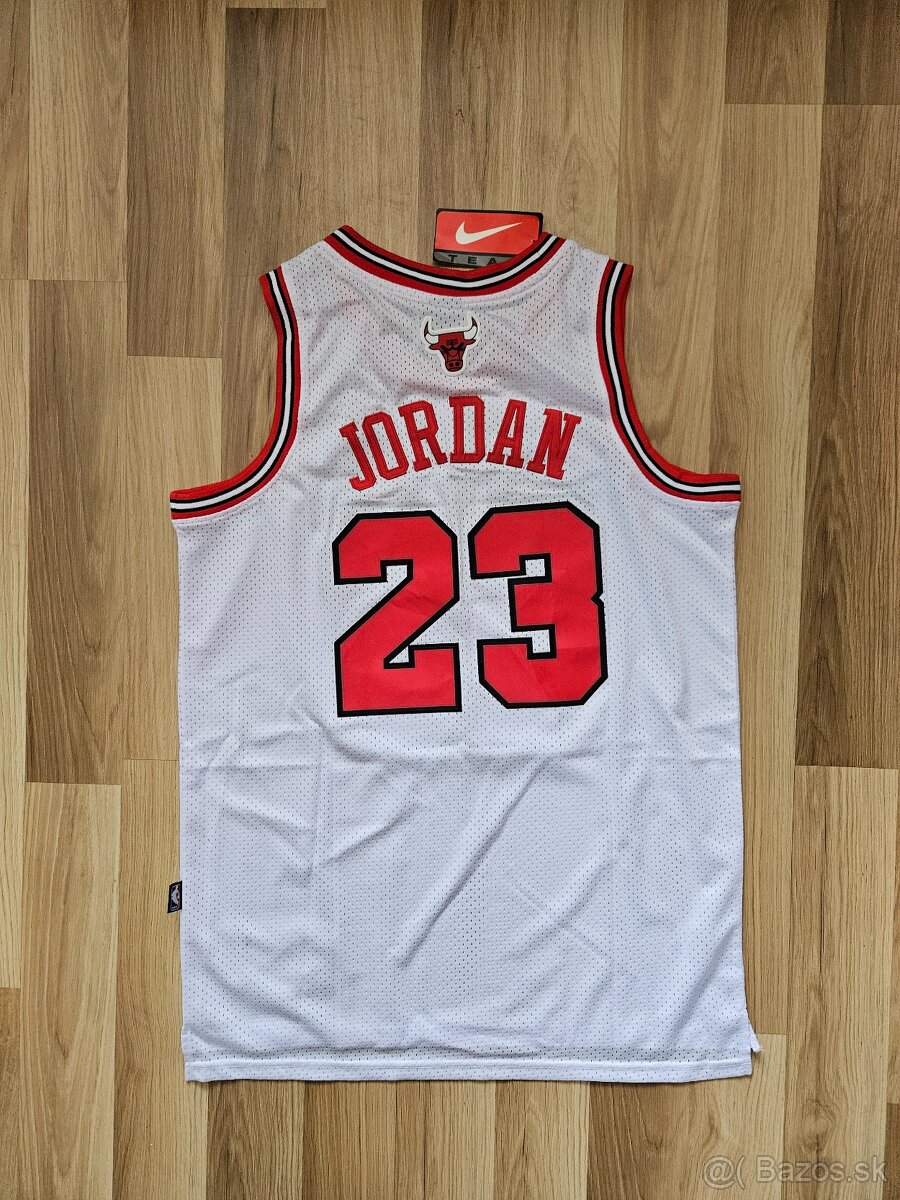Dres JORDAN BULLS