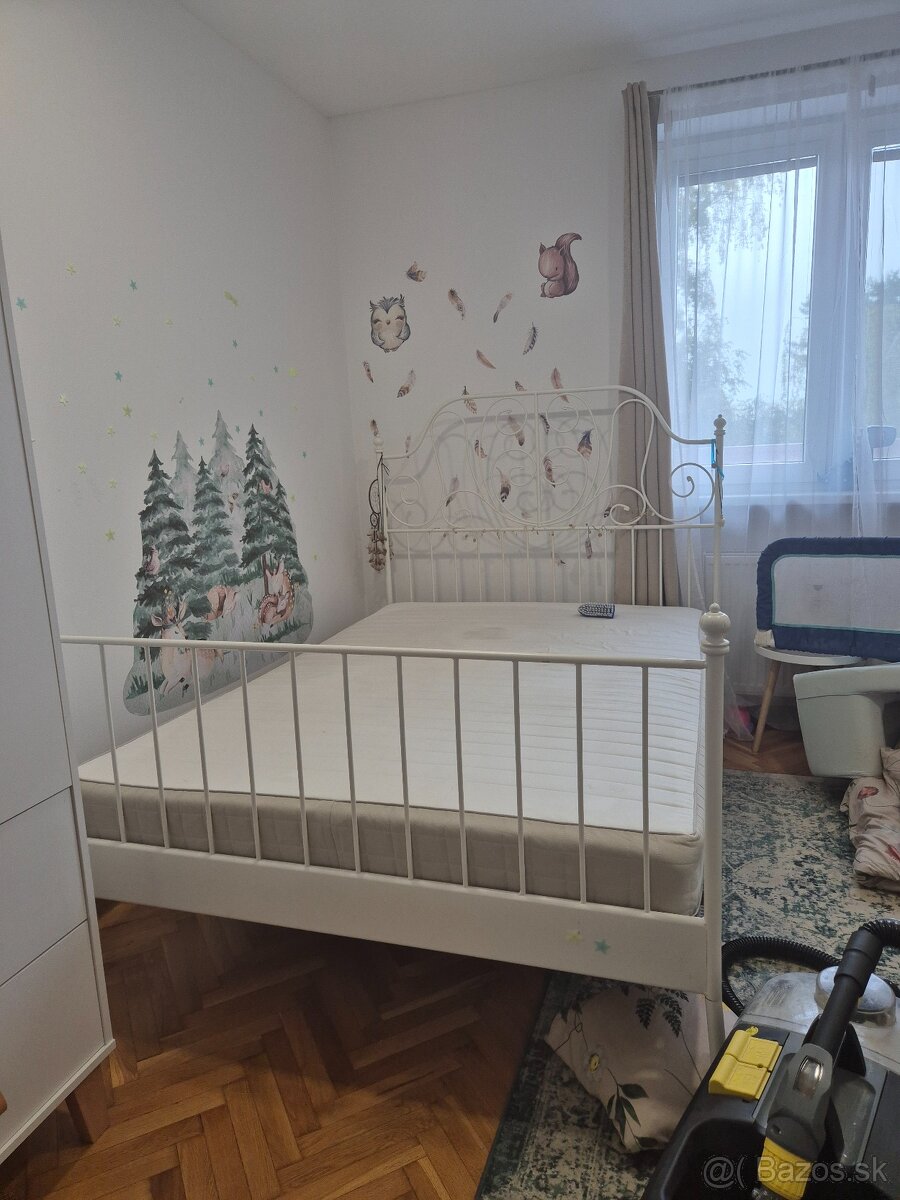 Rám postele