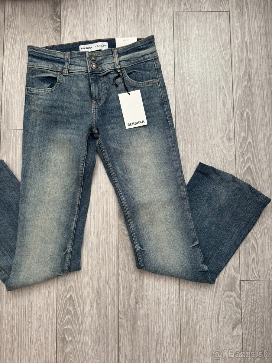 Bershka nohavice veľ.36