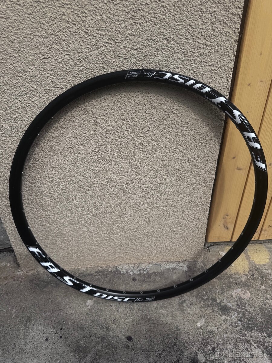 Ráfik Remerx DHX7330