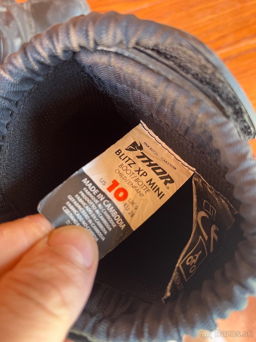 Detské čižmy na motorku.