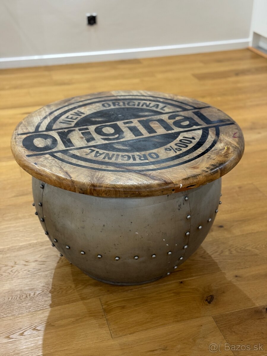 Konferenčný stolík