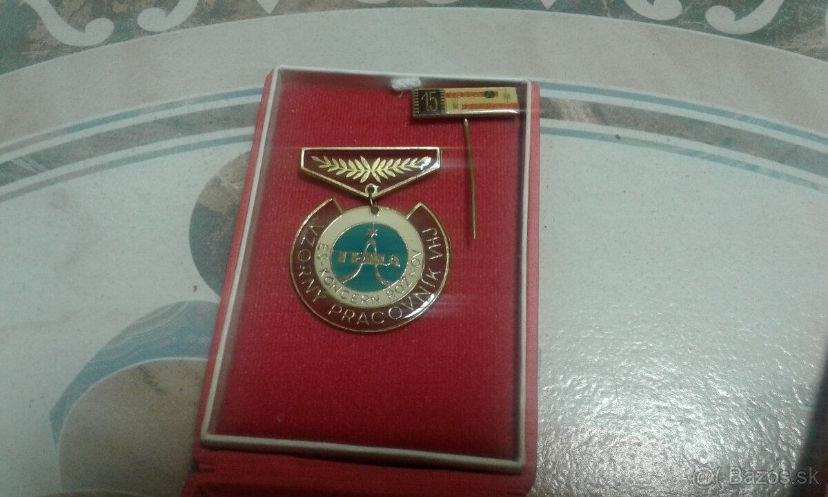 Predám medaile piestany tesla