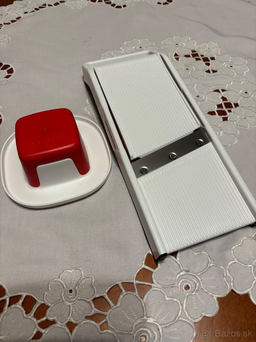 Krajac zeleniny a ovocia mandolina tupperware