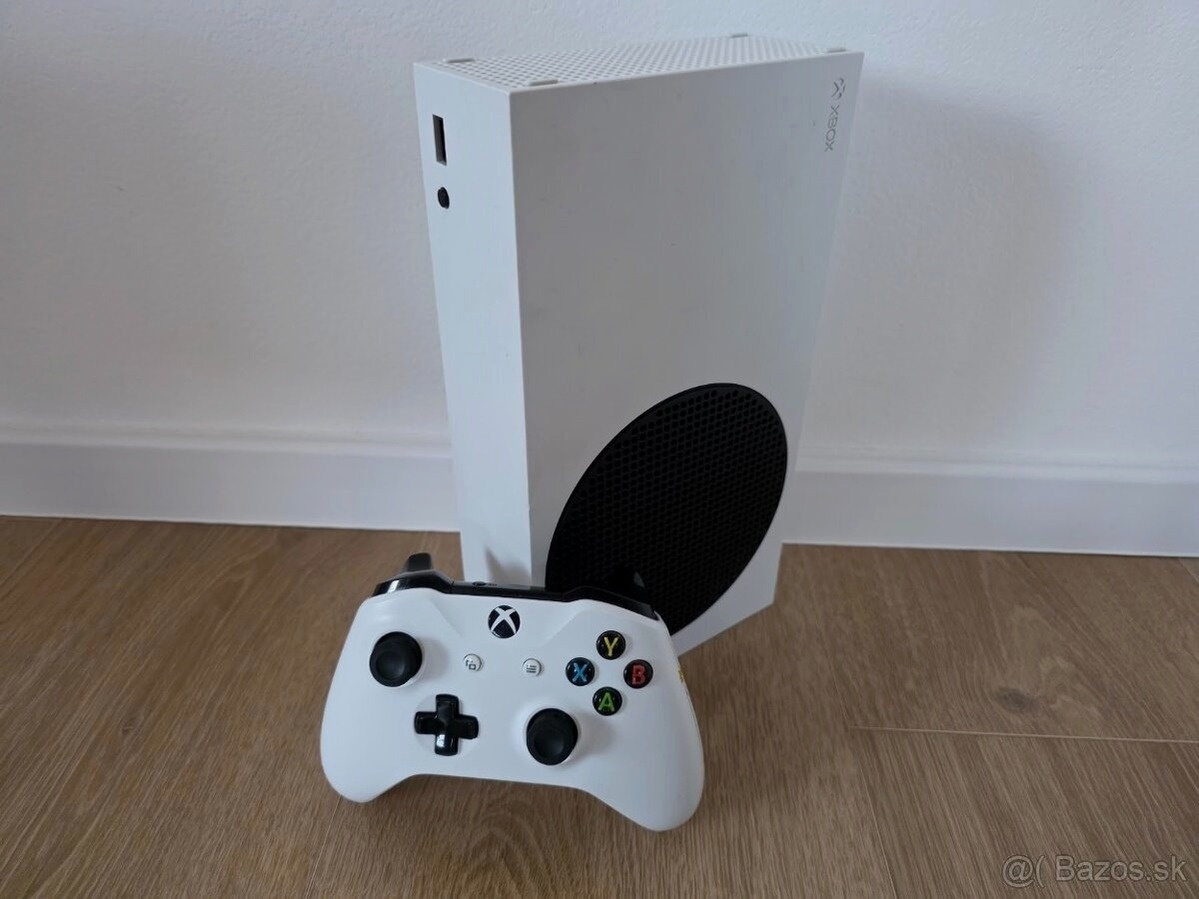 Xbox Series S 512 GB v záruke, ako nový