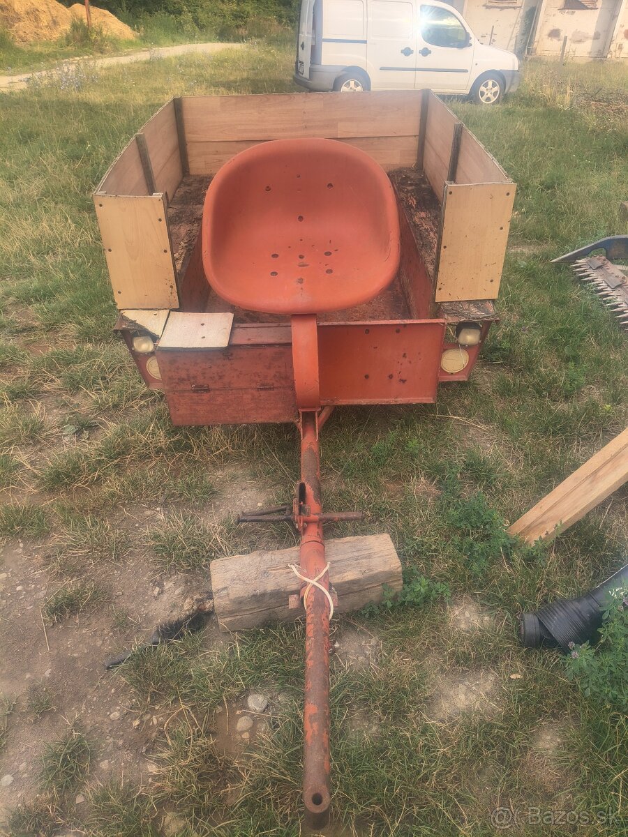 Vlečka za malotraktor