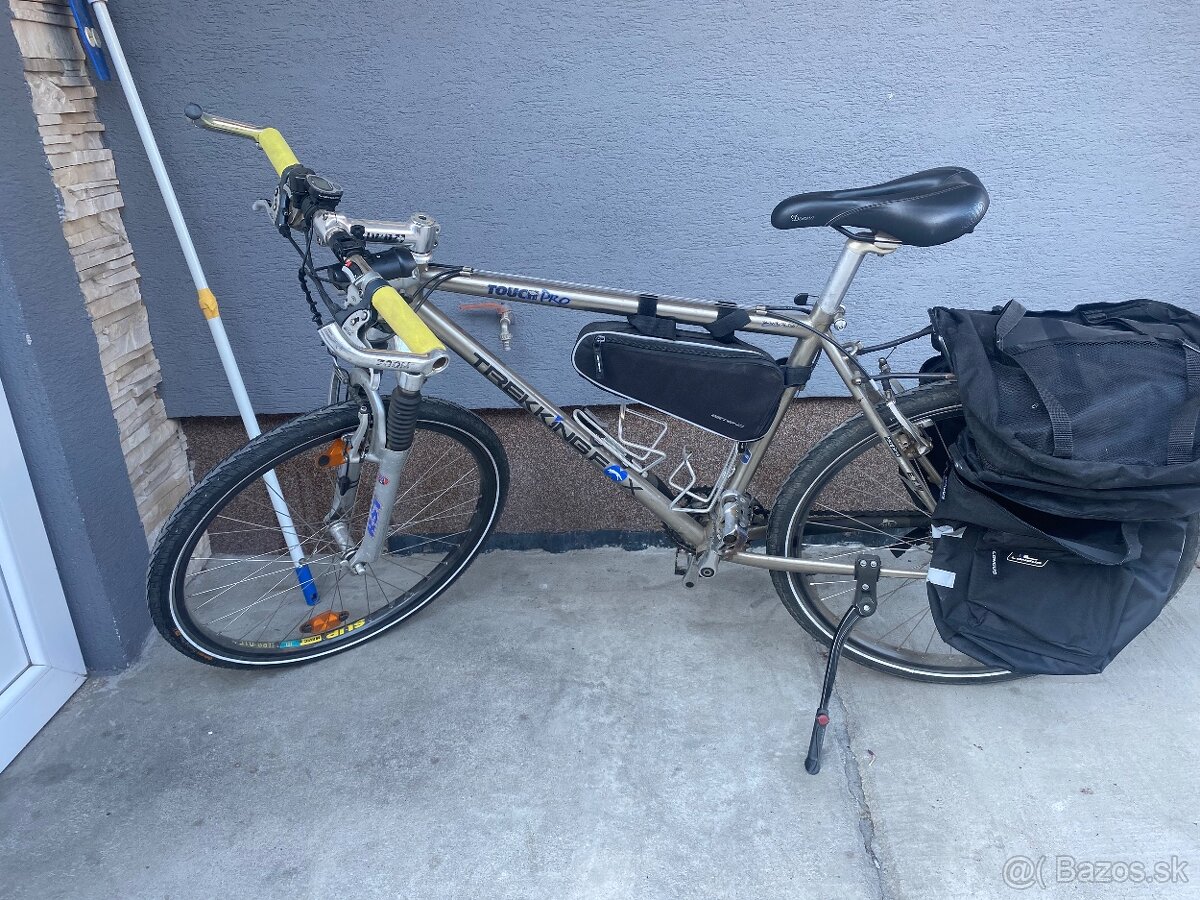 Predam bicykle Trek 7000