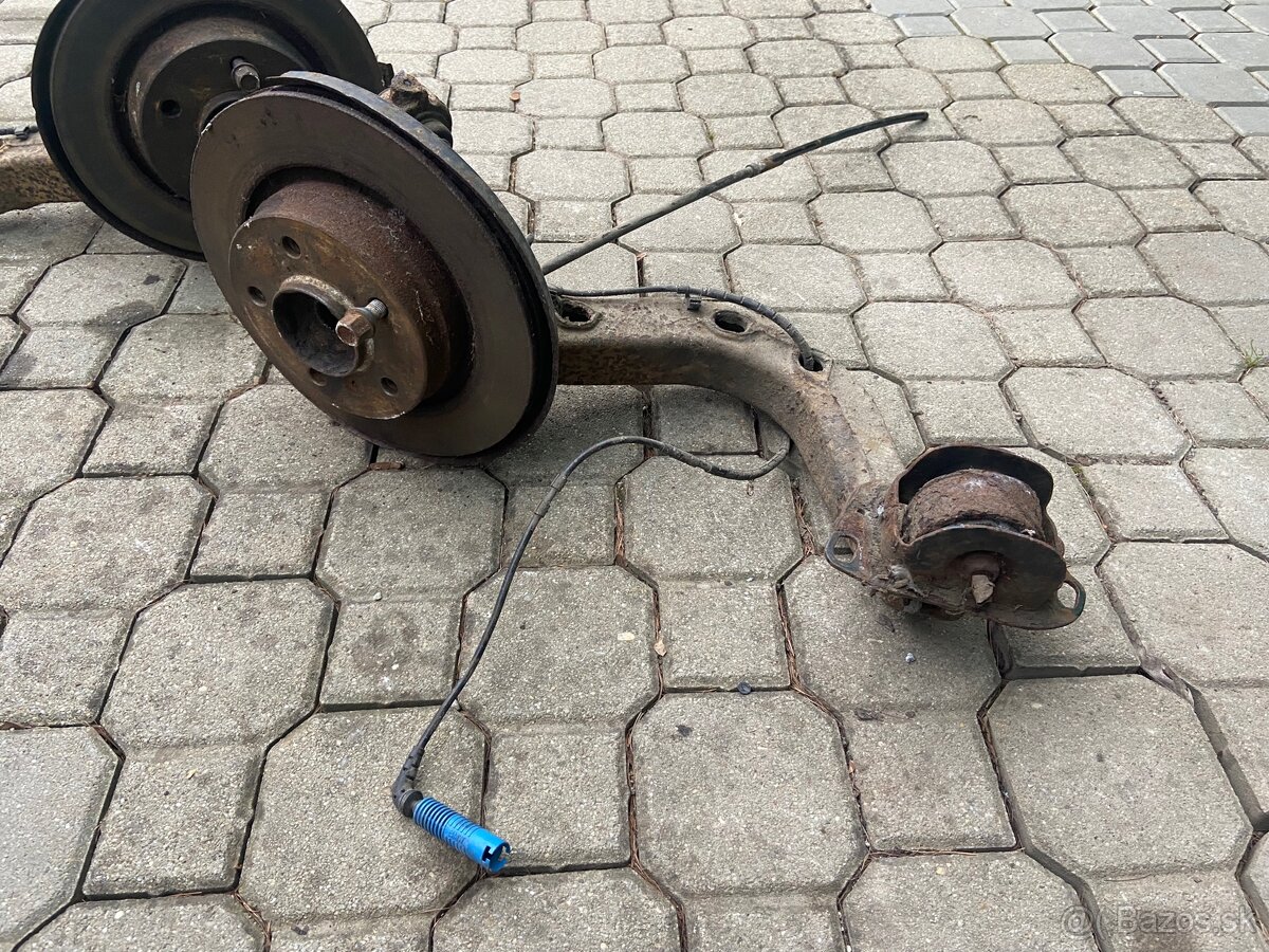 BMW E46 325ci vlečné ramená