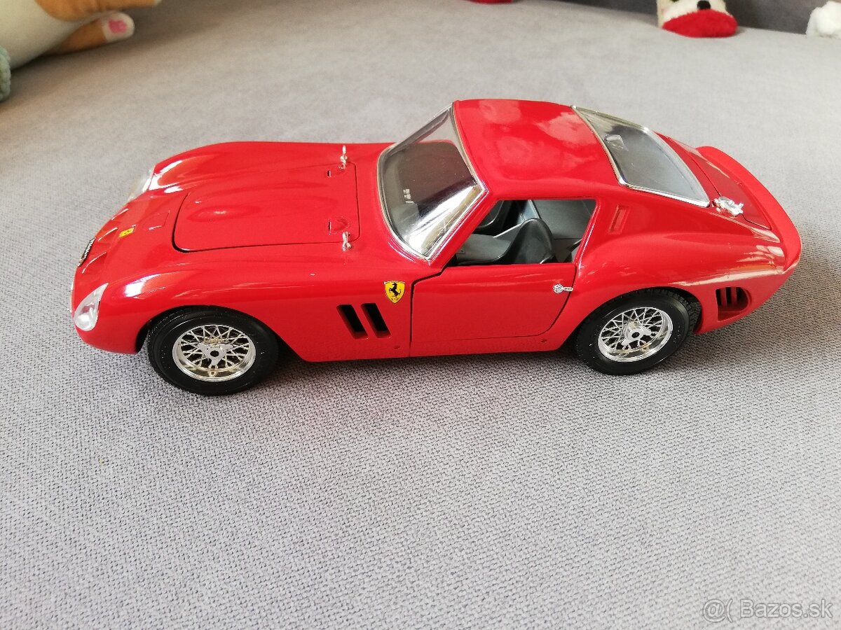 1:18 FERRARI 250 GTO