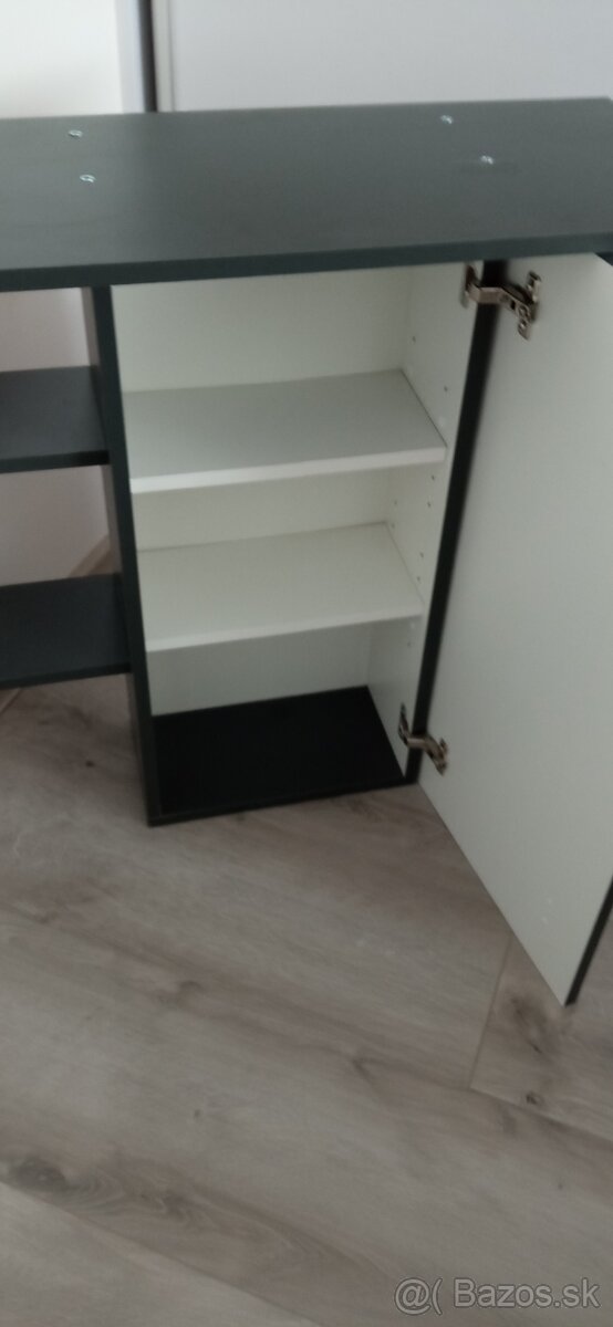Kúpeľňová skrinka