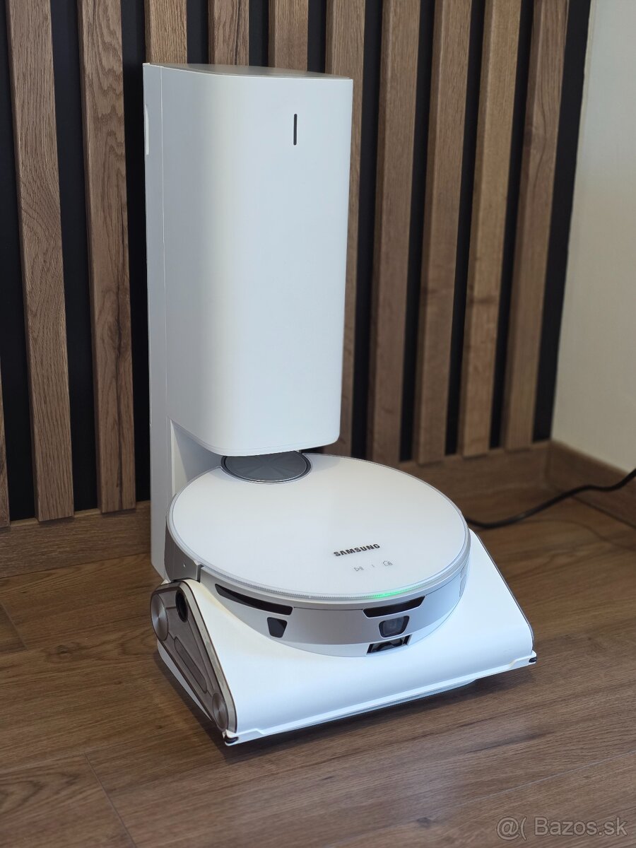 Samsung Bespoke Jet Bot AI+
