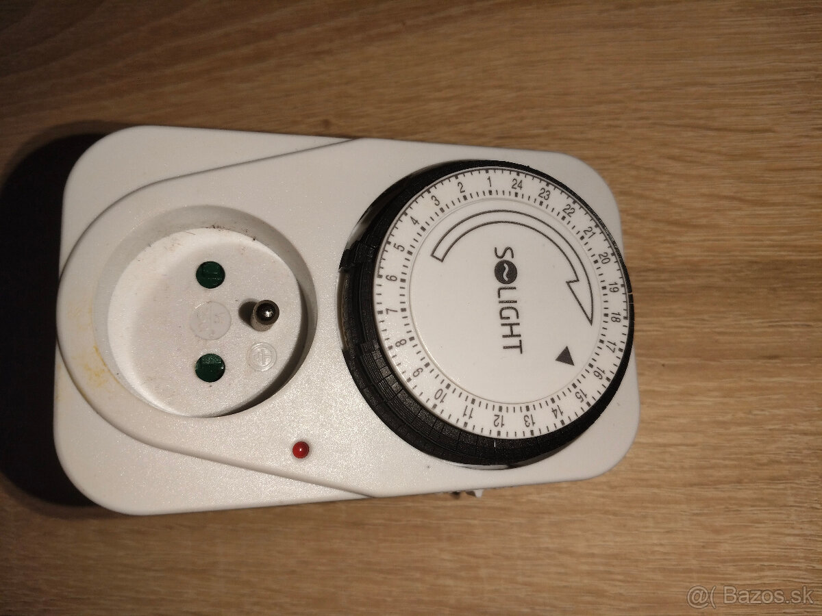 Solight DT01 spínacia zásuvka