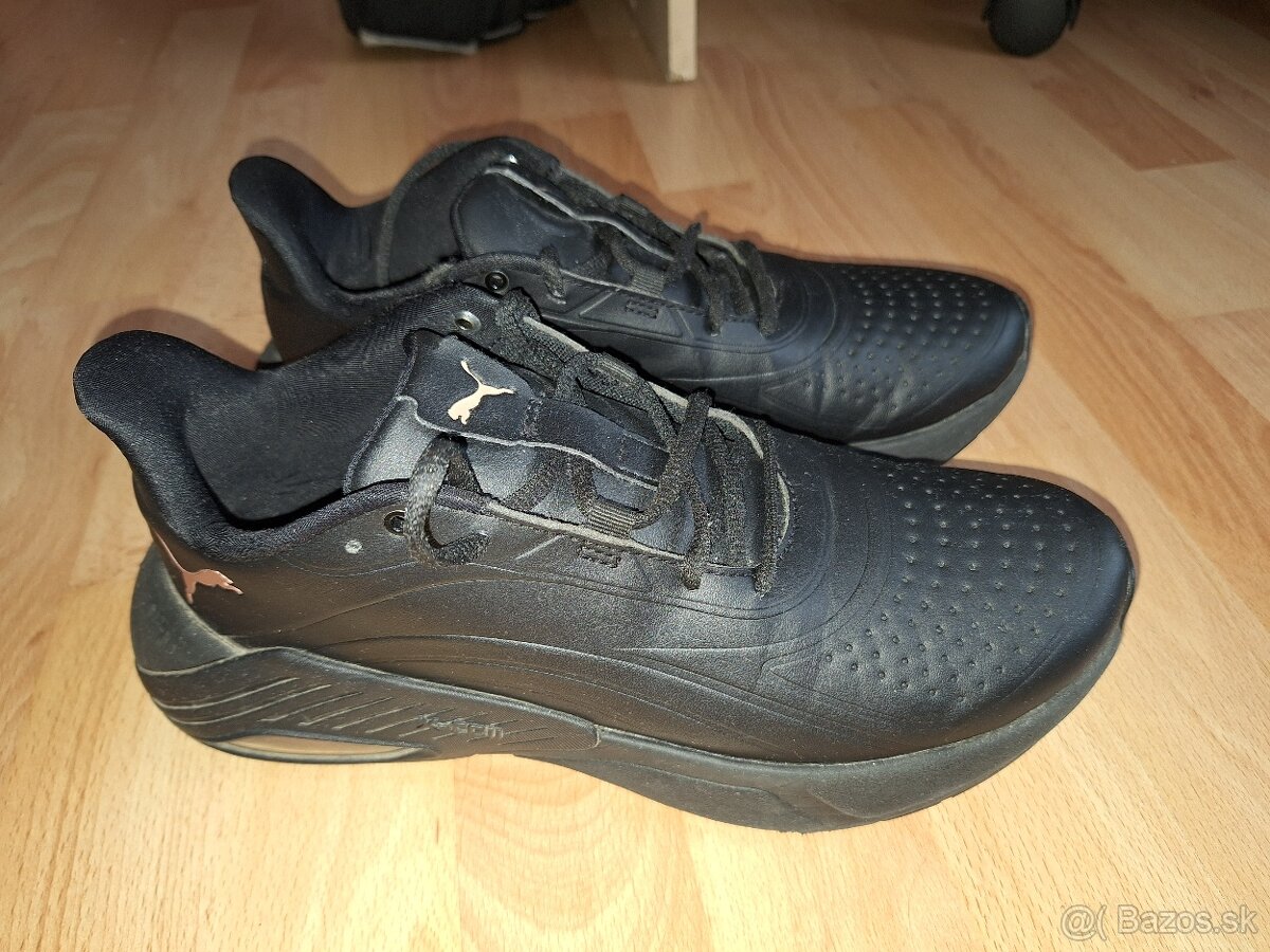 Predám dámske tenisky PUMA vel.39
