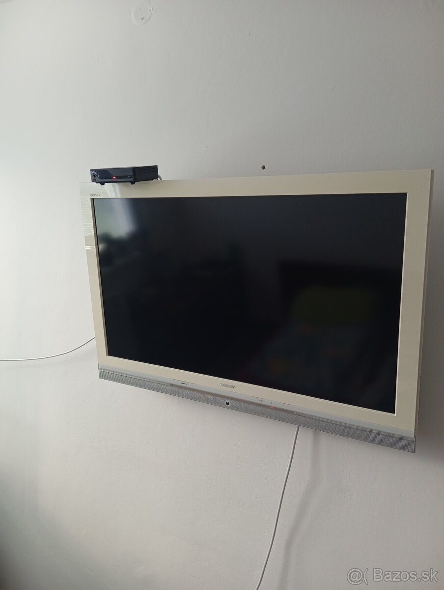 SONY uhlopriečka 82 cm