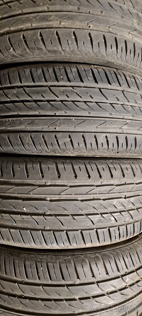 Predám 4ks jazdené letne 215/55r17-98Y Matador