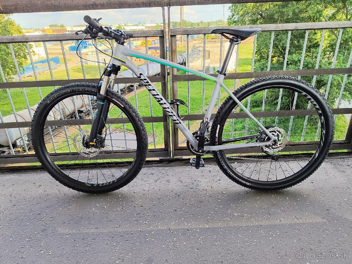 Horsky bicykel Specialized Rockshopper Expert 29