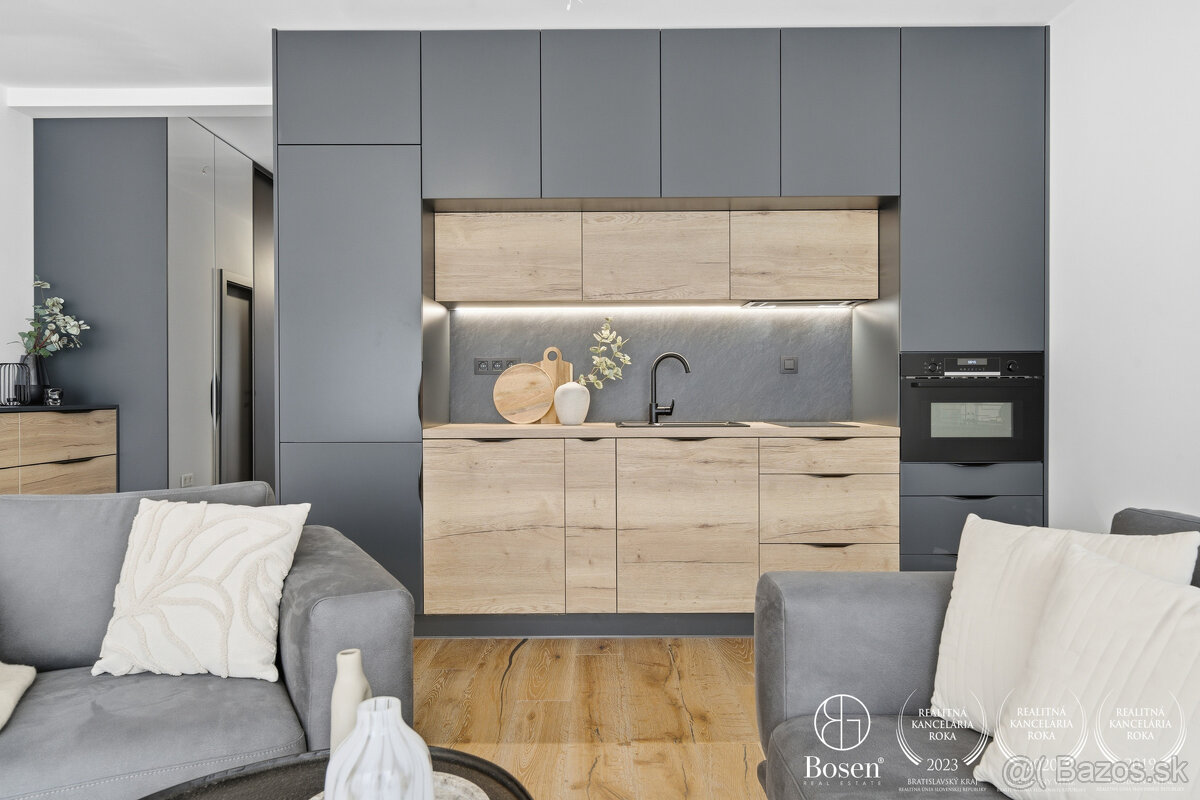 BOSEN | 2 izbový byt s terasou a parkovacím státím, Karpatsk