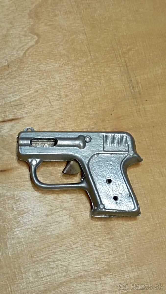 Kovová RETRO hračka...