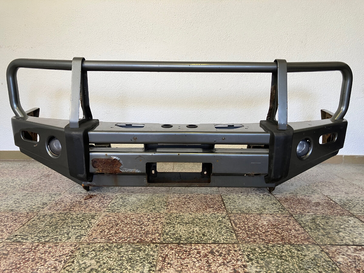 Pevnostný nárazník na Nissan Pathfinder/Navara