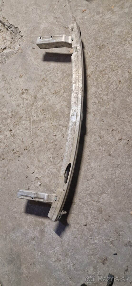 Audi A6 c5 allroad vystuha zadná -