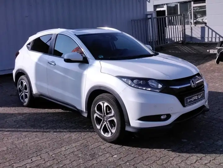 Honda HR-V 1.5 i-VTEC CVT Executive Automat