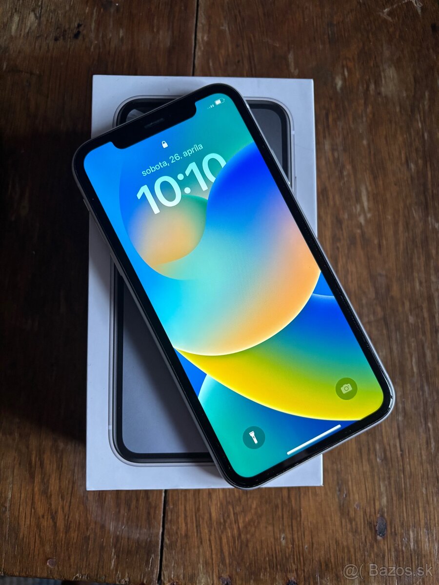 iPhone XR | biely | 64gb | TOP