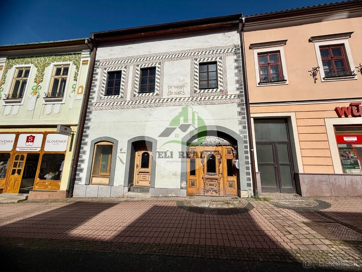 Meštiansky dom v centre Banskej Bystrice s kvalitnou rekonšt
