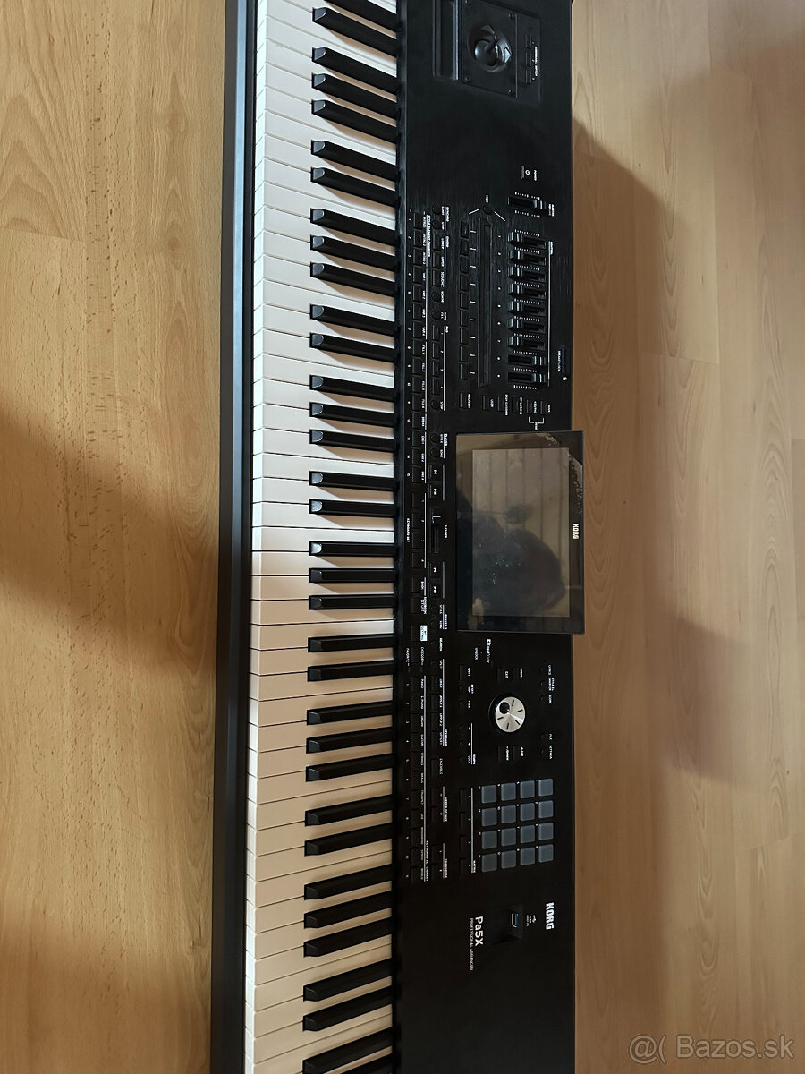Predám Korg PA5X professional arranger