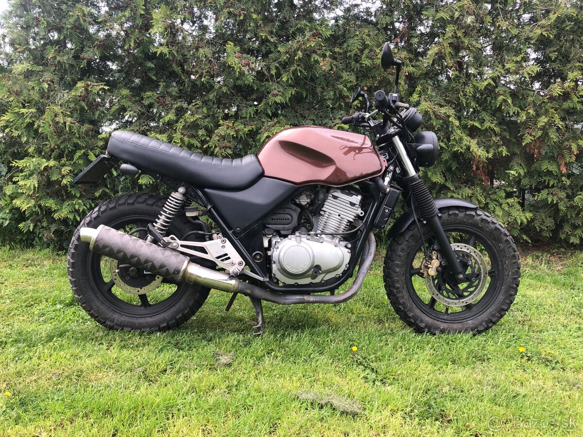 Honda cb 500