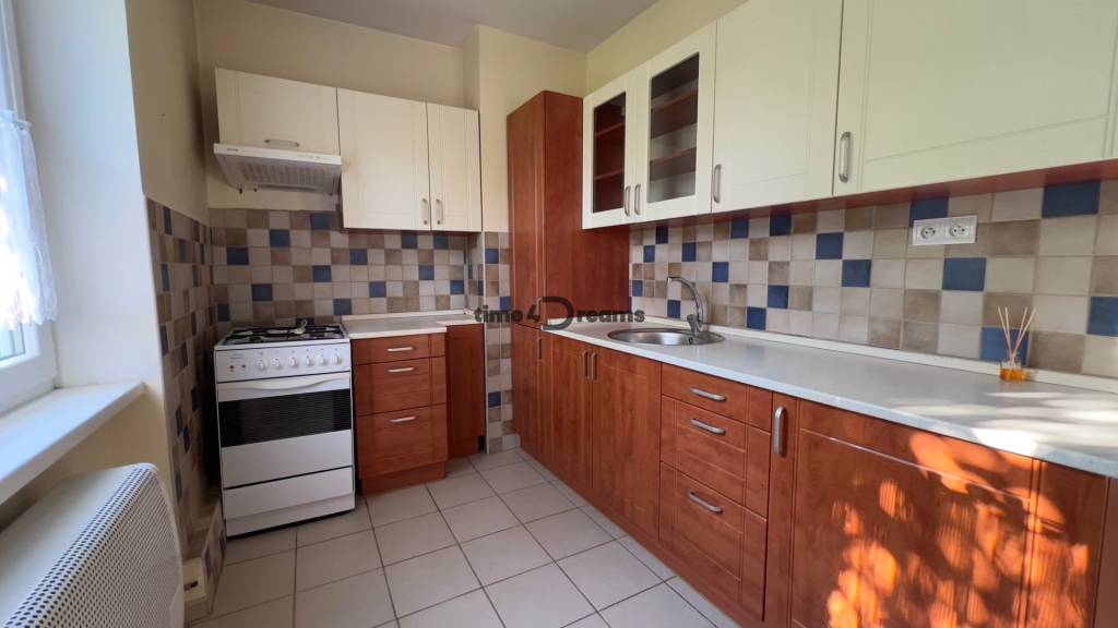 Na predaj: 2 izbový byt v širšom centre Hlohovca