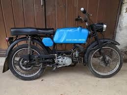 Kúpim Jawa mustang, pionier
