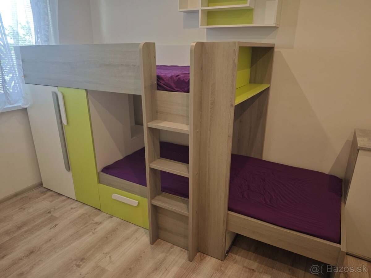 posteľ pre deti poschodová s úložným priestorom