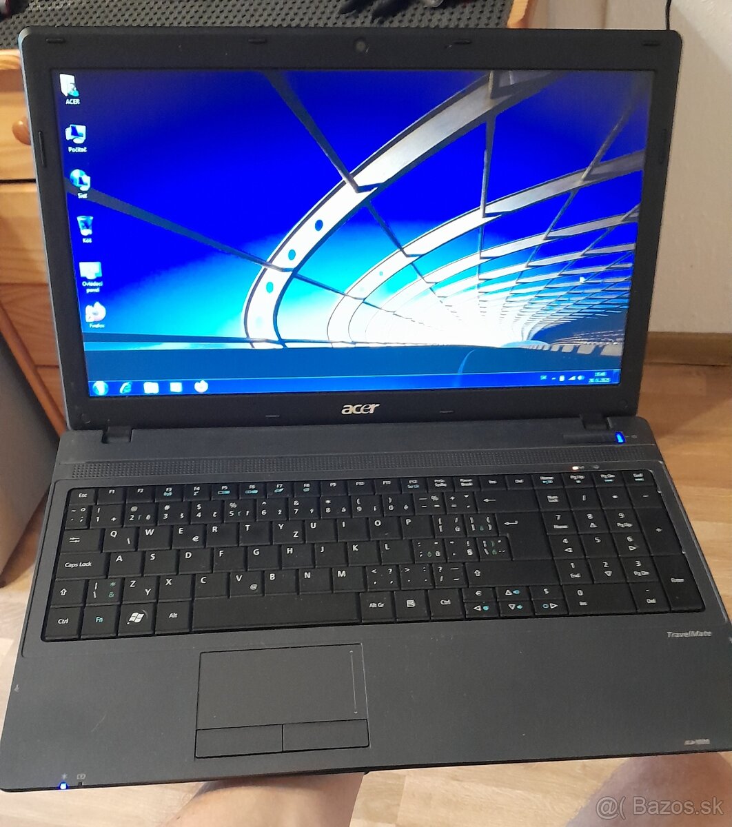 Acer Travelmate 5742G - i3, 6GB, 500GB, NVIDIA