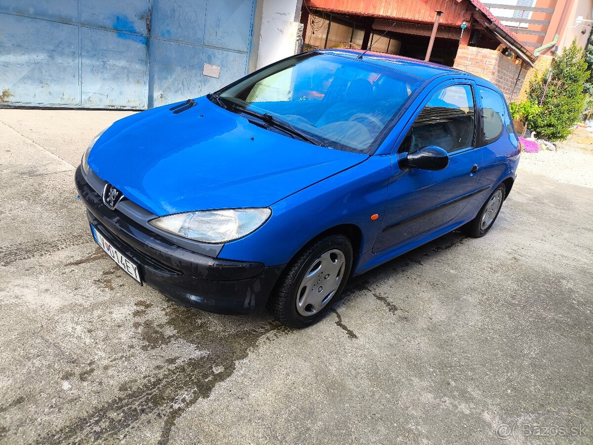 Peugeot 206