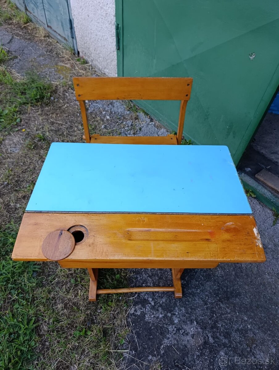 Retro školská lavica