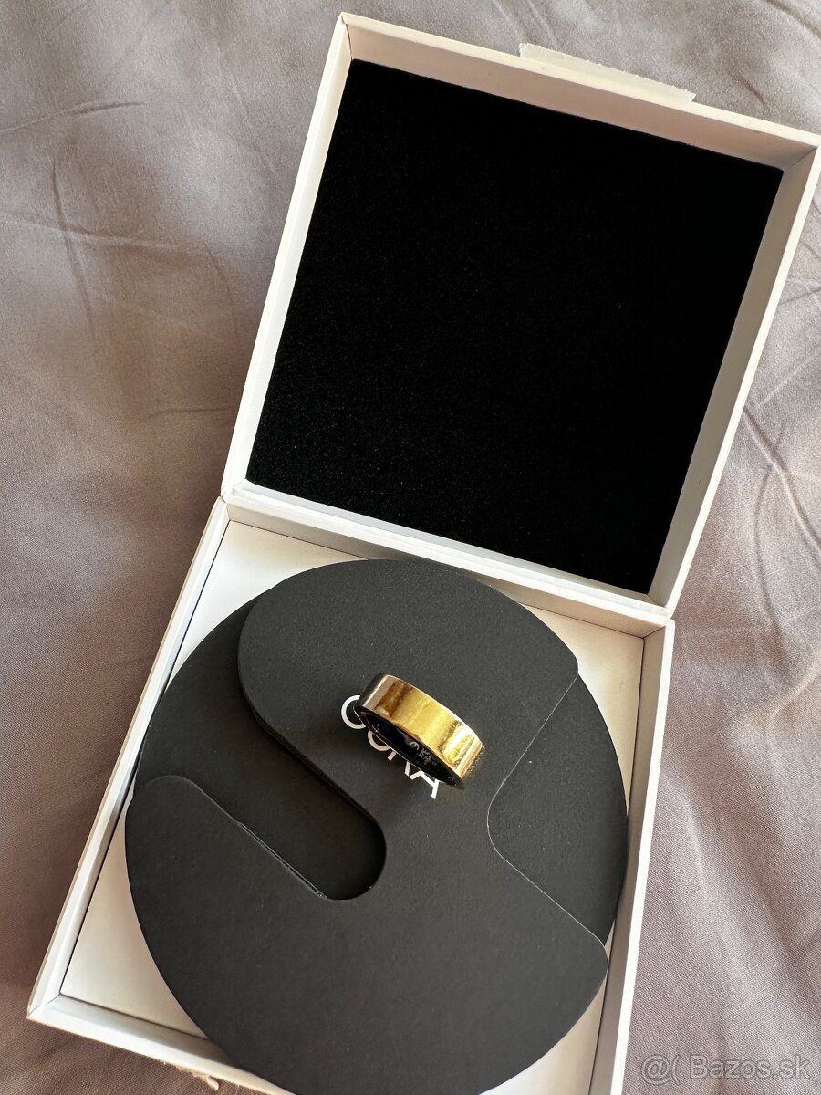 Oura Ring zlatý