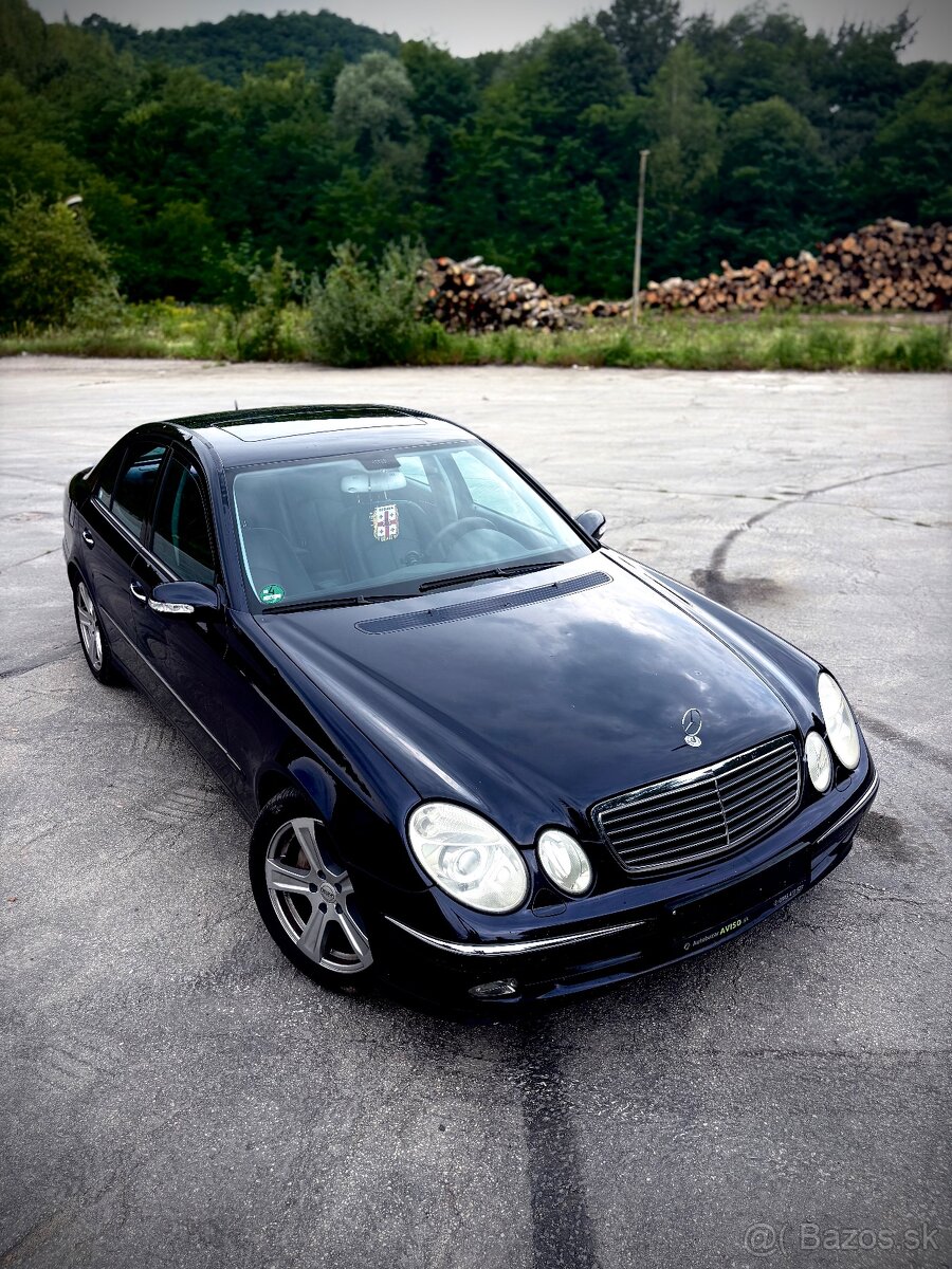 Mercedes-Benz E500 W211 (2003) – 225 kW