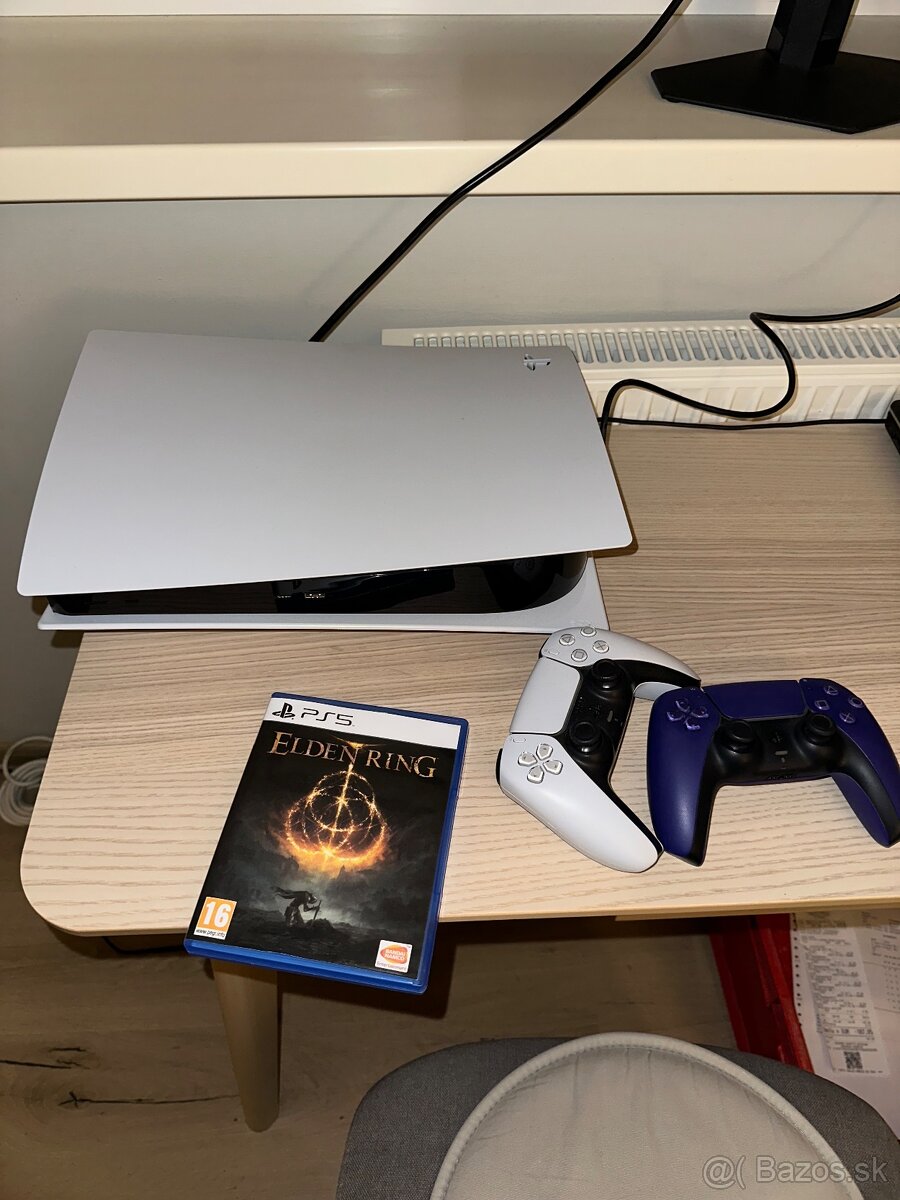 Playstation 5, disk verzia - prvé vydanie