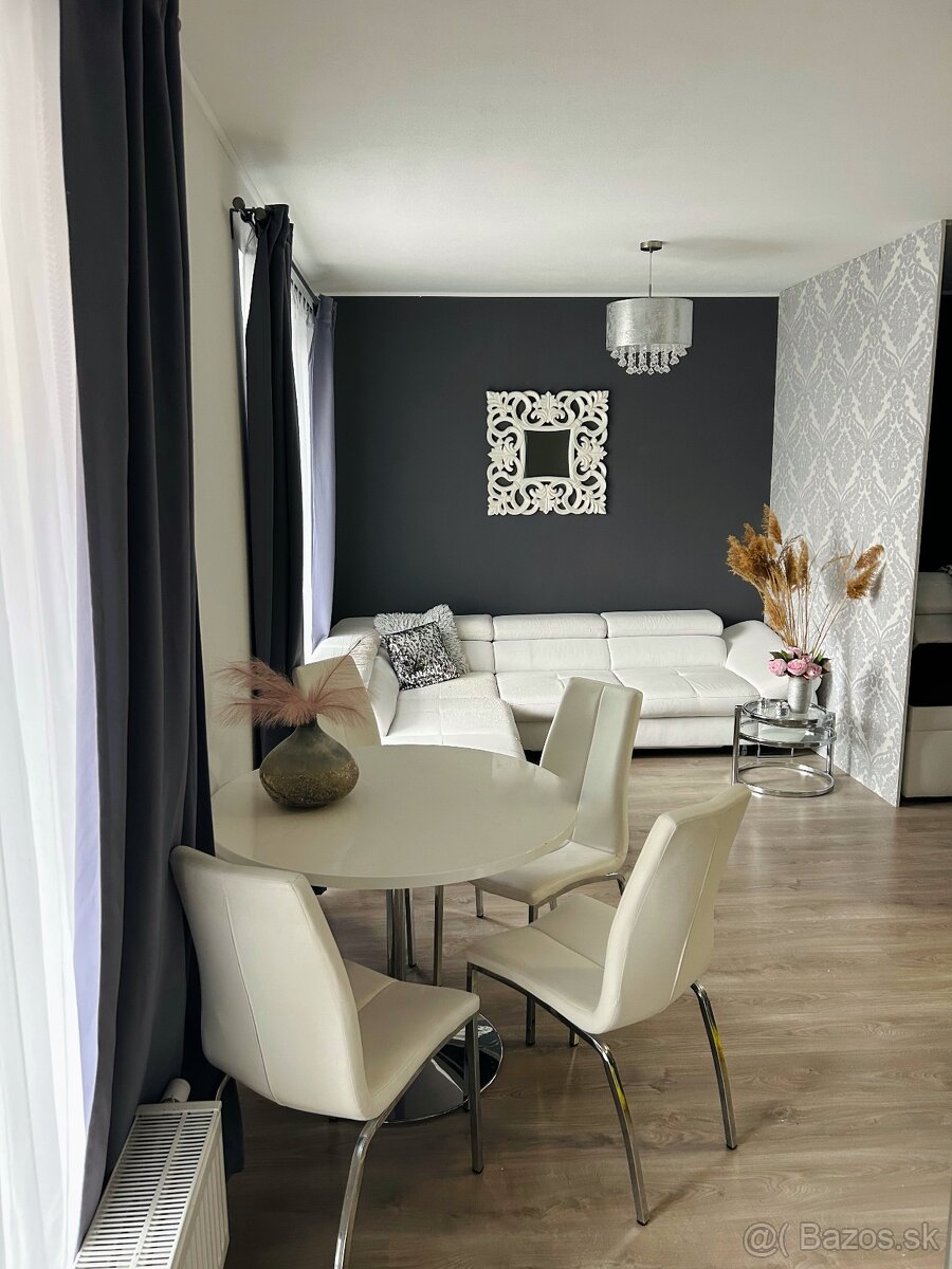 Predaj 1 (1,5) izb. byt s predzáhradkou v TAMMI Dúbravka