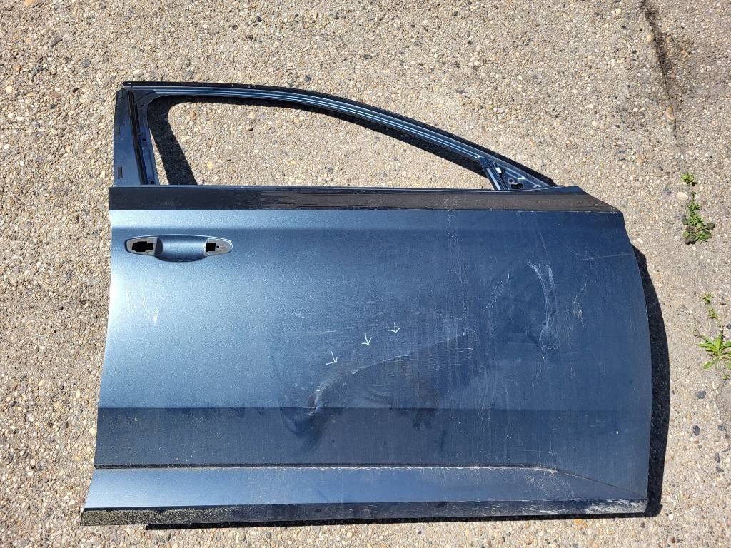 Skoda superb 3 III prave predne dvere