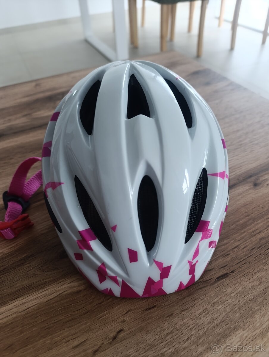 Detska cyklisticka prilba