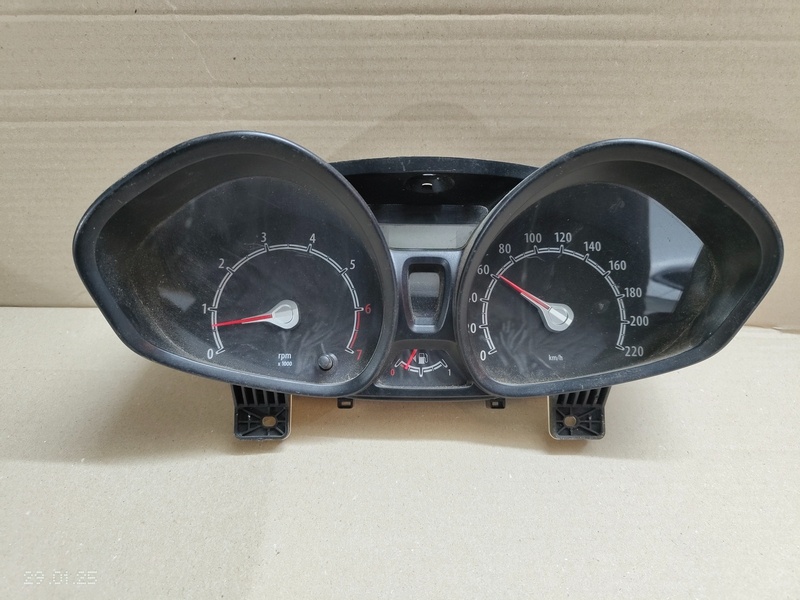 tachometer EU VP8A6F10894BC FORD FIESTA MK7 1.4 TDCI 09R 40