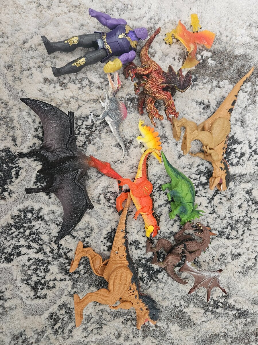 Dinosaury
