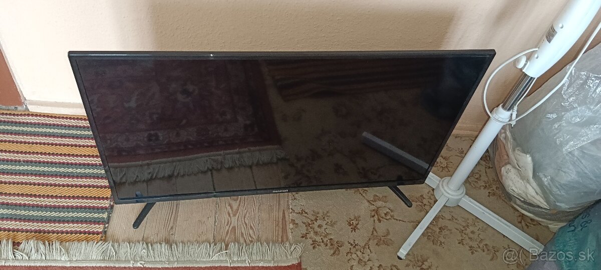 predam tv 40" Sencor SLE 40F58TCS